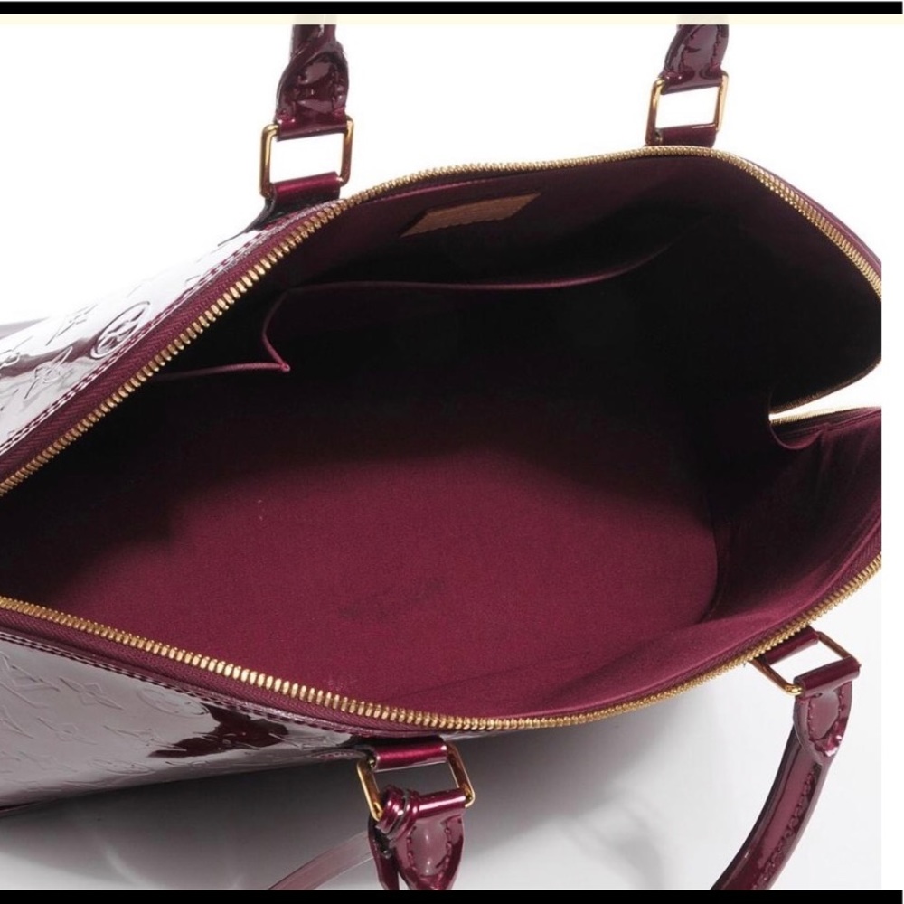 Louis Vuitton Alma Vernis GM (LARGE) - Picture 3 of 9